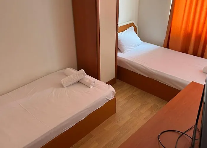 стоянови Ravda