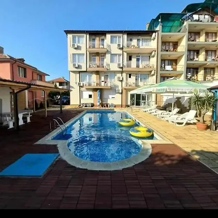 Hotel стоянови Ravda